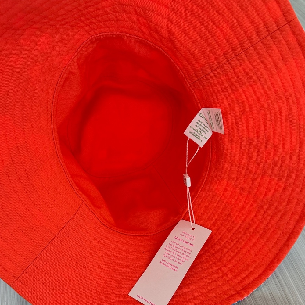 Lilly Pulitzer reversible Blue and Pink Patterned Bucket Hat - Picture 2 of 2